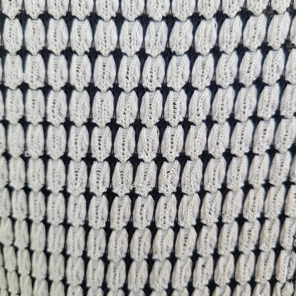 Design Lab Lord & Taylor Split Back Lightweight Layered Shirt Tail Sweater sz XS - Picture 4 of 8